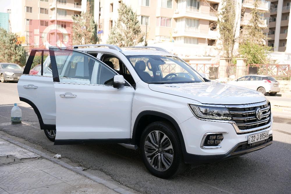 ئێم جی RX8
